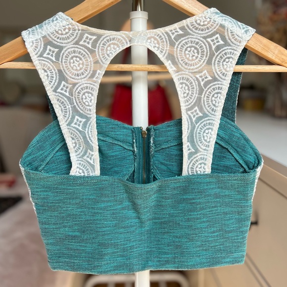 Green Bustier top with zip detailing in front - Picture 2 of 2